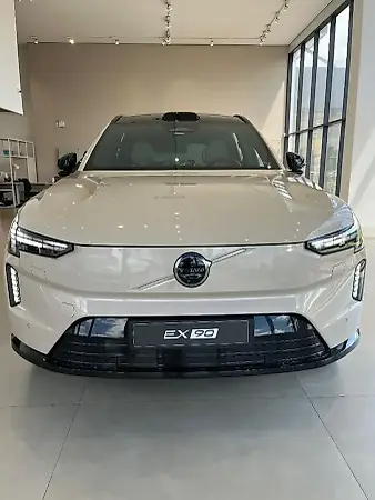 Volvo Ex90 - Imagem 2
