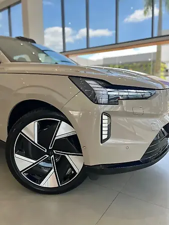 Volvo Ex90 - Imagem 6