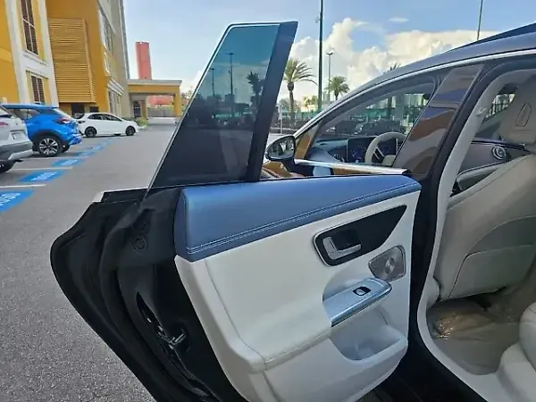 Mercedes Eqe 300 - Imagem 14