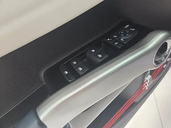 BYD Yuan Plus - Imagem 18