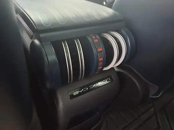 BYD Yuan Plus - Imagem 17