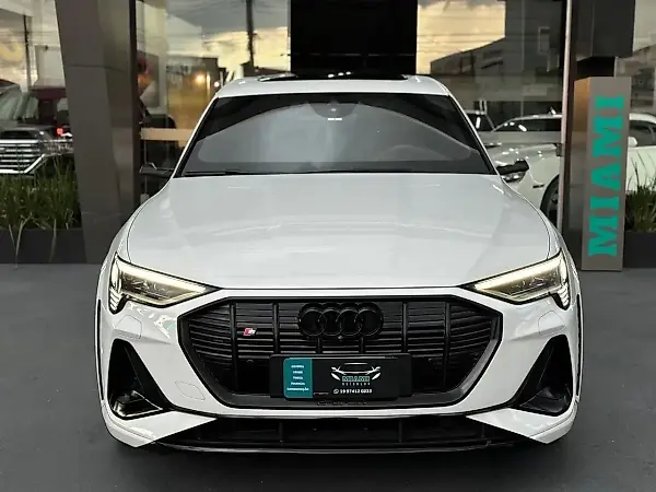 Audi E-tron - Imagem 2