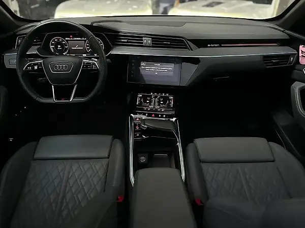 Audi E-tron - Imagem 9