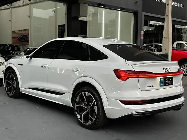 Audi E-tron - Imagem 7