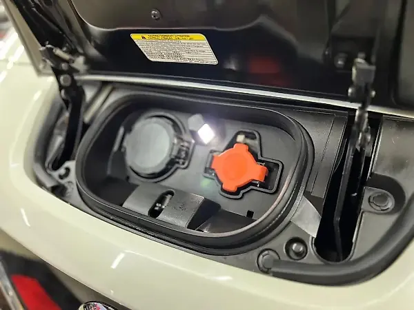Nissan Leaf - Imagem 13