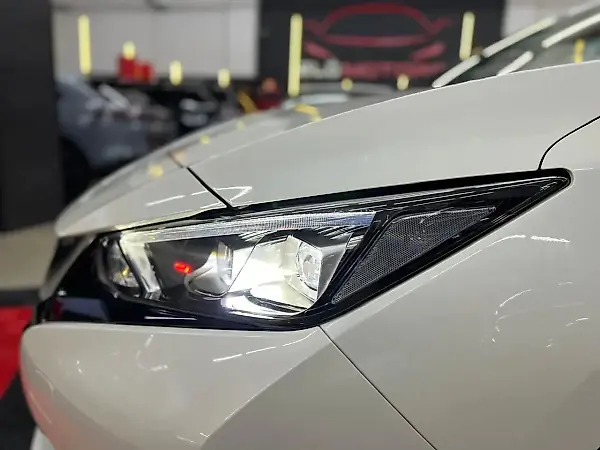 Nissan Leaf - Imagem 15