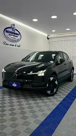 Volvo EX30 - Imagem 1