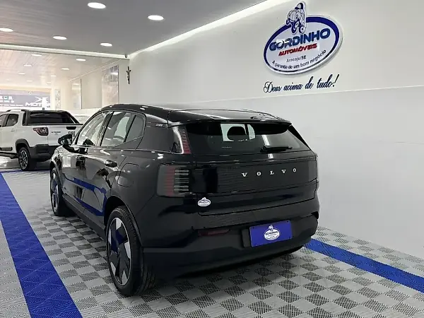 Volvo EX30 - Imagem 6