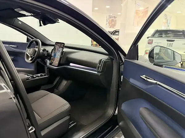 Volvo EX30 - Imagem 11
