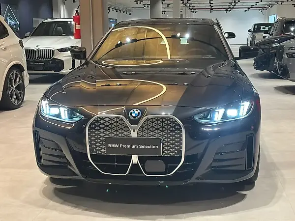 BMW I4 Edrive35 - Imagem 2