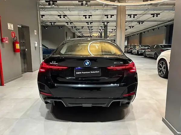 BMW I4 Edrive35 - Imagem 4
