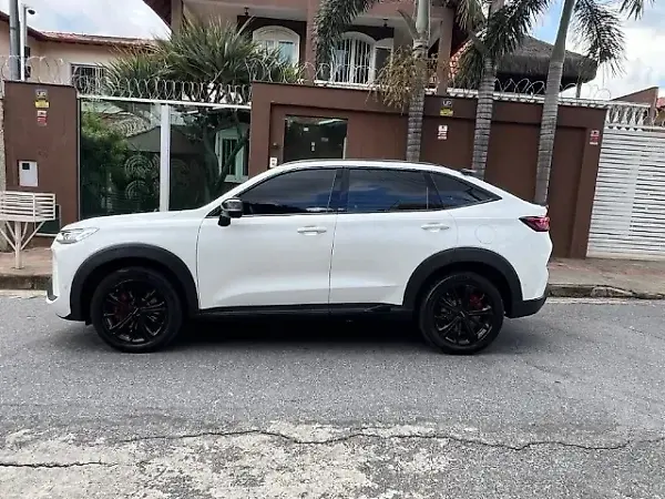 GWM Haval H6 Plug-in Hybrid - Imagem 9