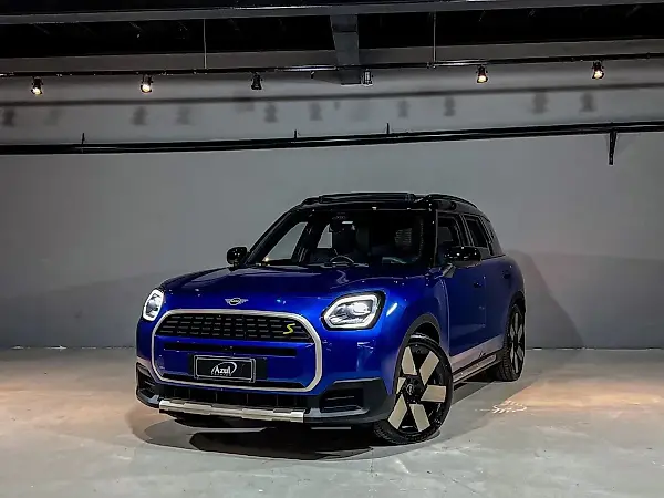 Mini Countryman SE All4 - Imagem 1
