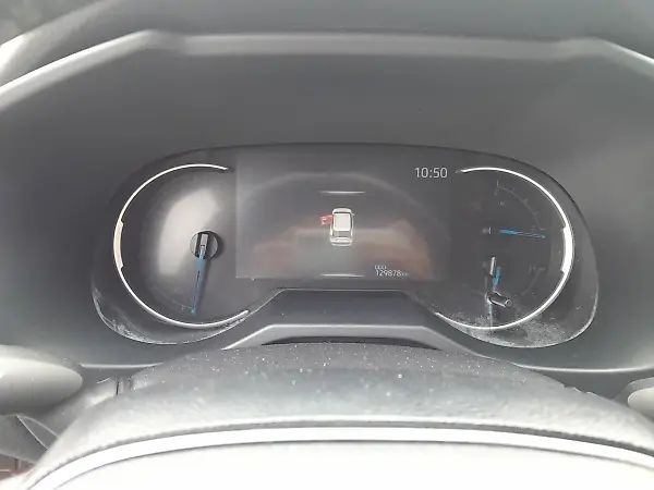 Toyota Rav4 EV - Imagem 11