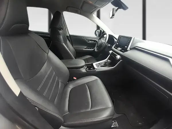 Toyota Rav4 EV - Imagem 15