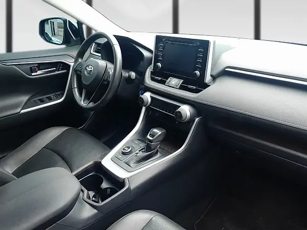 Toyota Rav4 EV - Imagem 14