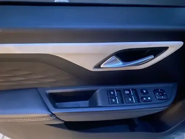 JAC E-JS1 - Imagem 14