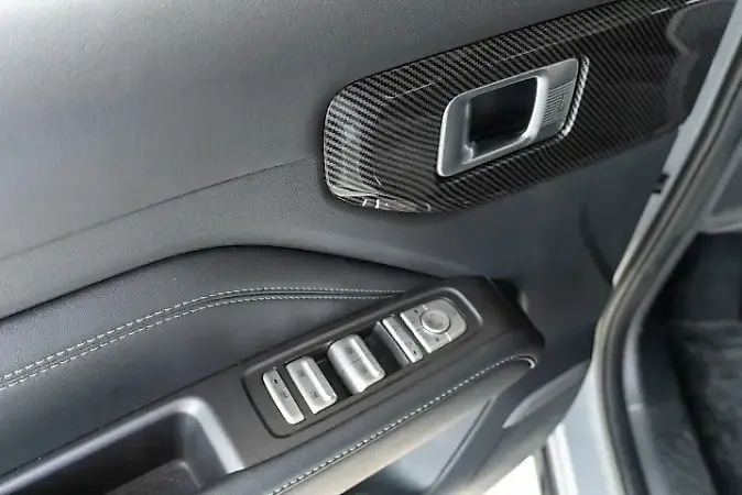 Chevrolet Spark Euv - Imagem 8