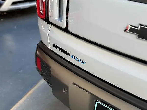 Chevrolet Spark Euv - Imagem 17