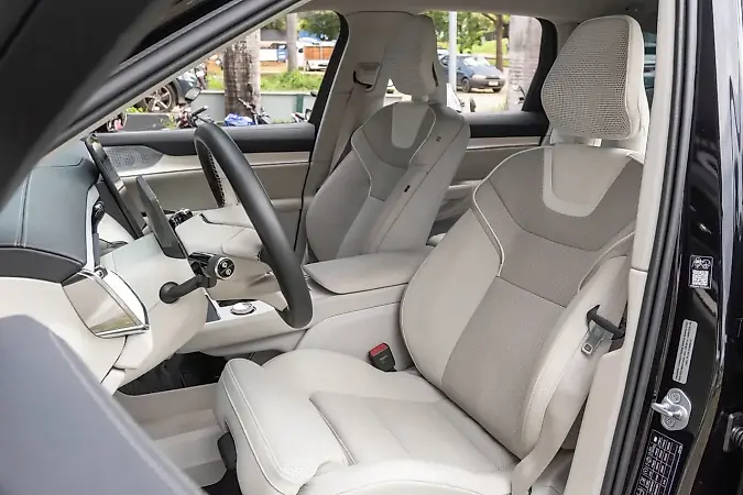 Volvo Ex90 - Imagem 10