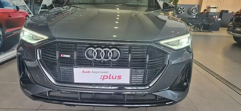 Audi E-tron Sportback - Imagem 2