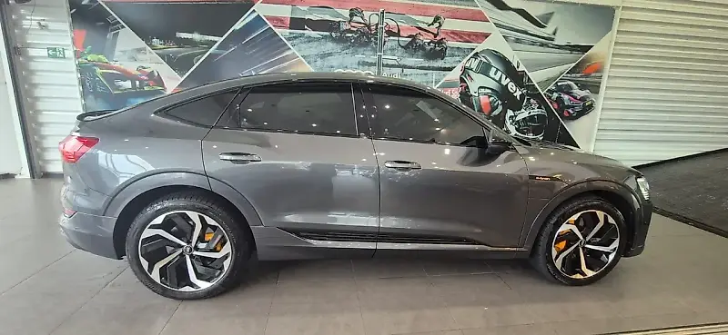 Audi E-tron Sportback - Imagem 9