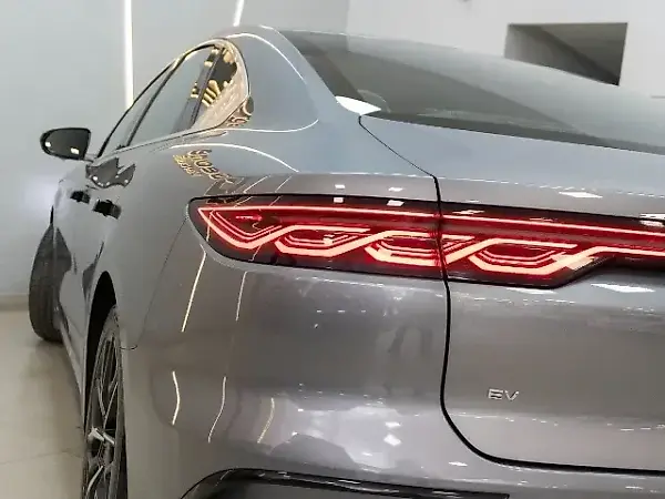 BYD Han - Imagem 6