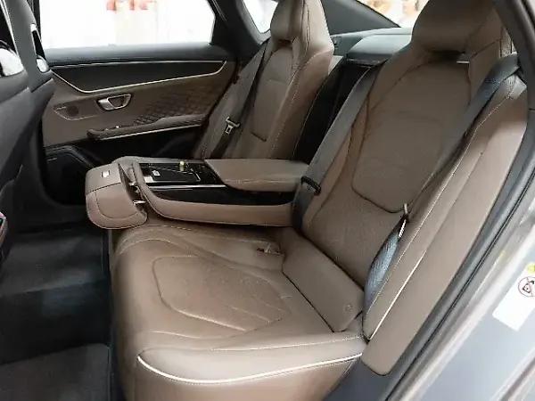 BYD Han - Imagem 17