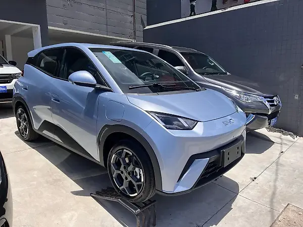 BYD Dolphin Mini - Imagem 1