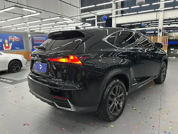 Lexus Nx - Imagem 4
