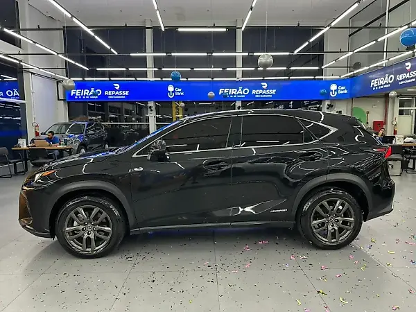 Lexus Nx - Imagem 7
