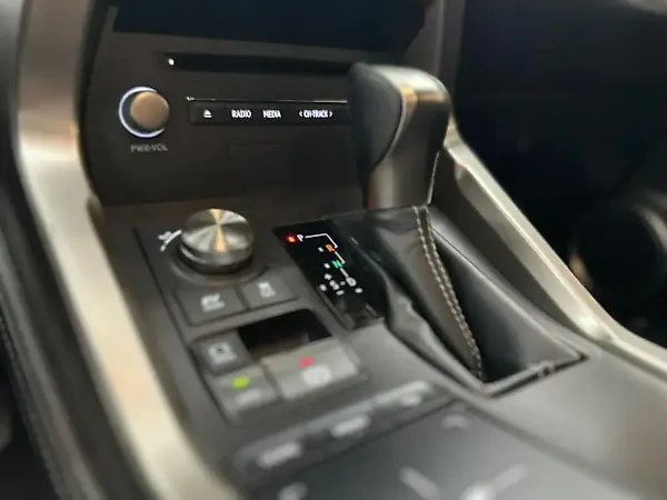 Lexus Nx - Imagem 14