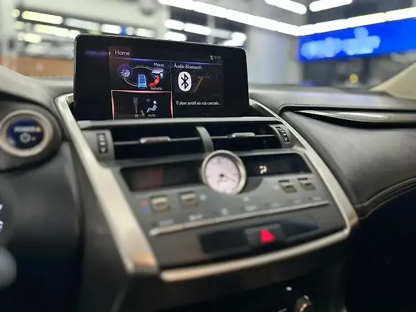 Lexus Nx - Imagem 16