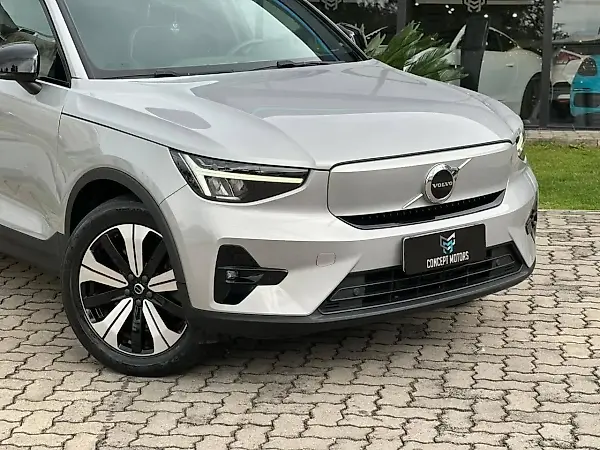 Volvo XC40 Recharge - Imagem 4