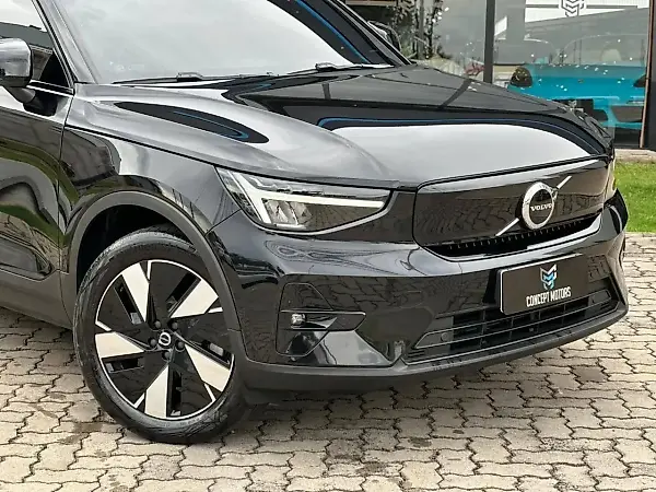 Volvo XC40 Recharge - Imagem 5