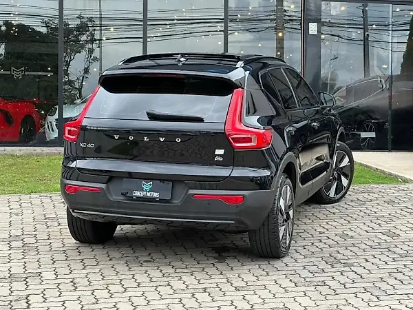 Volvo XC40 Recharge - Imagem 15