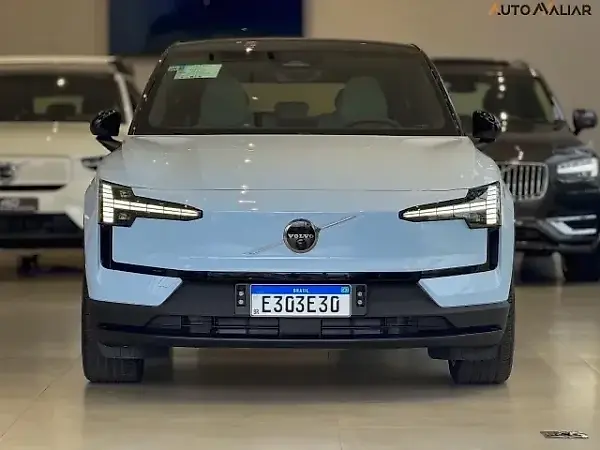 Volvo EX30 - Imagem 1