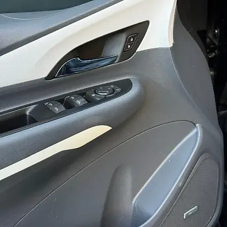 Chevrolet Bolt EV - Imagem 17
