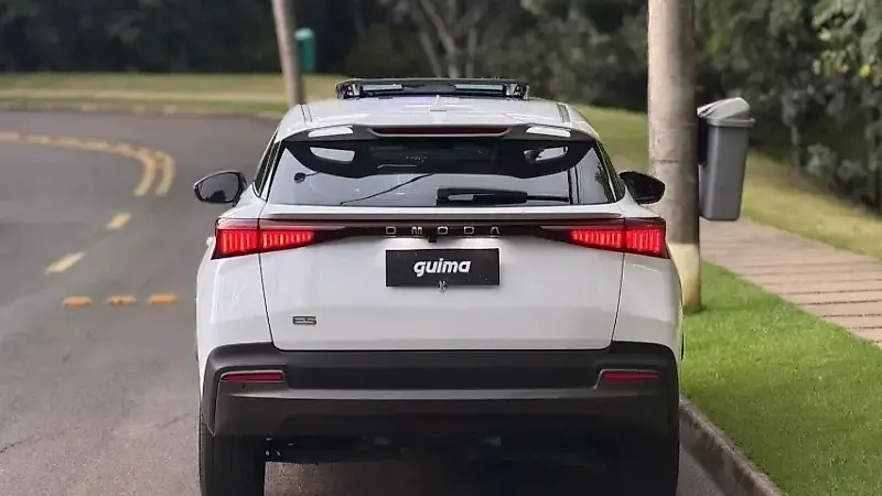 Omoda E5 - Imagem 4
