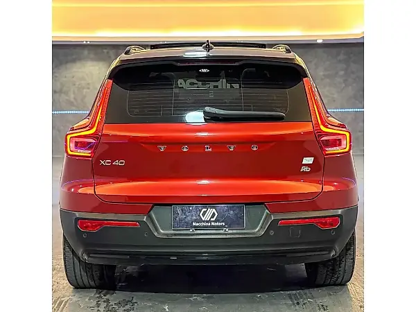 Volvo XC40 Recharge - Imagem 4