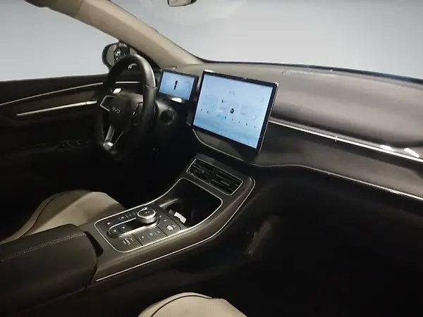 BYD King - Imagem 14