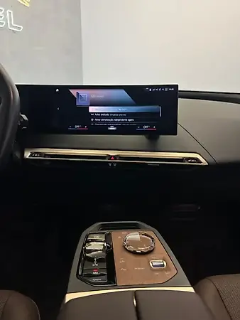 BMW Ix - Imagem 10