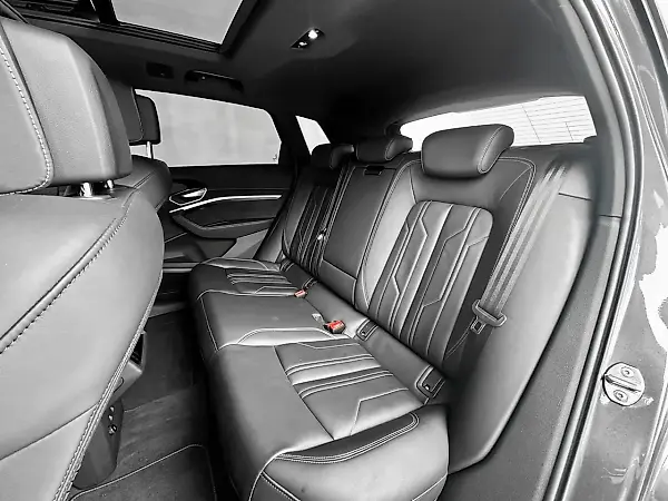 Audi E-tron - Imagem 15