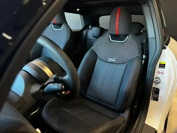 Mini Cooper SE - Imagem 3