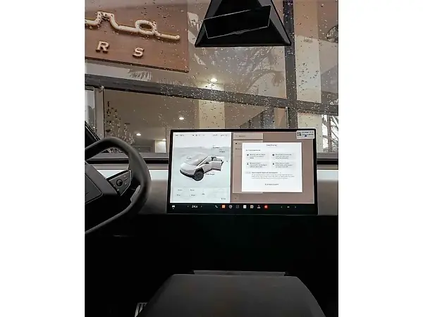Tesla Cybertruck - Imagem 12