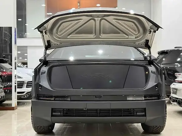 Tesla Cybertruck - Imagem 14