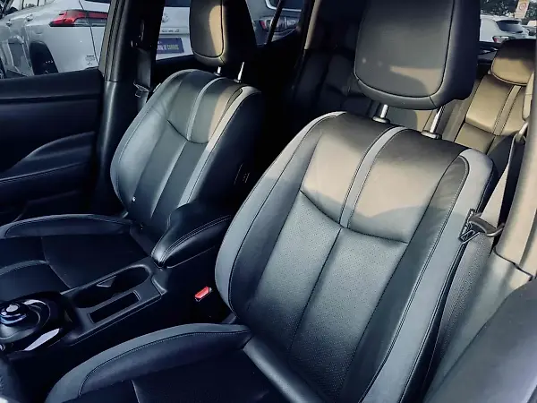 Nissan Leaf - Imagem 10