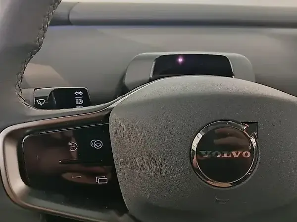 Volvo EX30 - Imagem 10