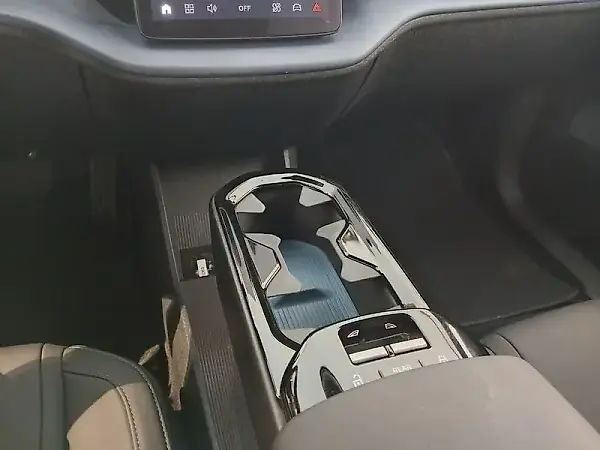 Volvo EX30 - Imagem 11