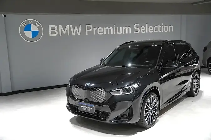 BMW IX1 - Imagem 4
